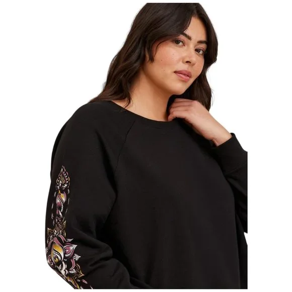 724. LARGE Oversized - TORRID Butterfly Super Soft Fleece Black Sweatshirt NEW - Picture 5 of 6